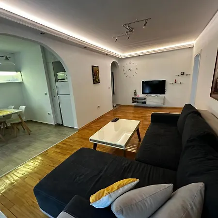 65m2 Apartment, 3 Skopje, Karpos