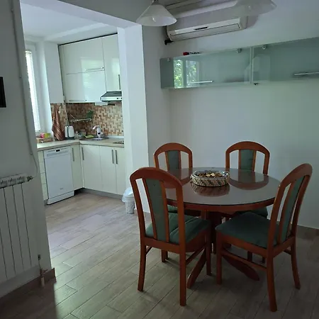 Daire 65m2 Apartment, 3 Skopje, Karpos Üsküp