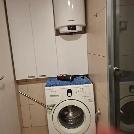 65m2 Apartment, 3 Skopje, Karpos Daire
