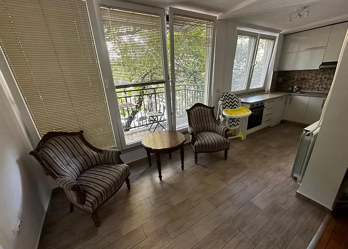 65m2 Apartment, 3 Skopje, Karpos Apartment *